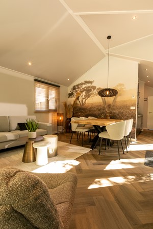 De Thijmse Berg - Pool Lodges - Binnen (3).jpg